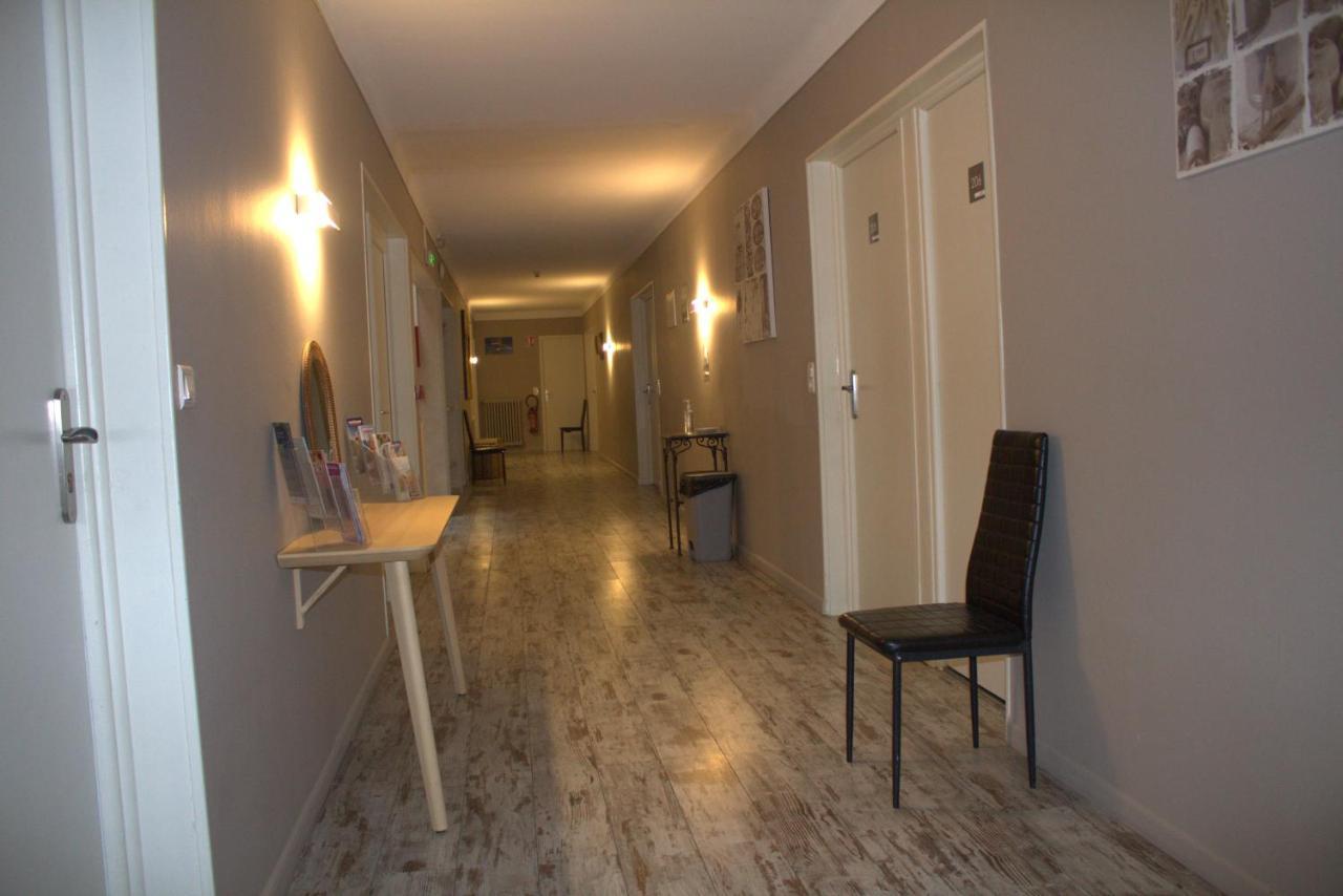 Logis Hotel Le Clement V Roquemaure  Luaran gambar