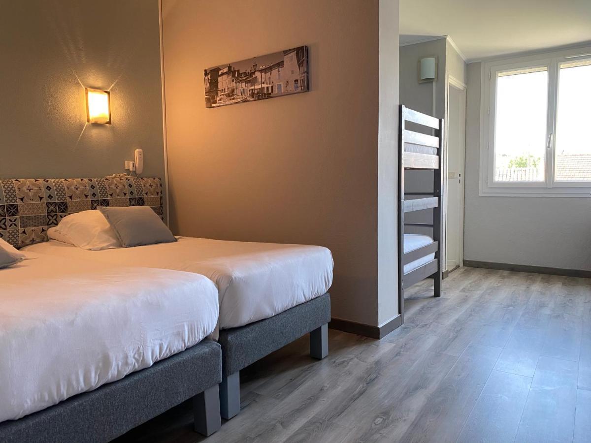 Logis Hotel Le Clement V Roquemaure  Luaran gambar