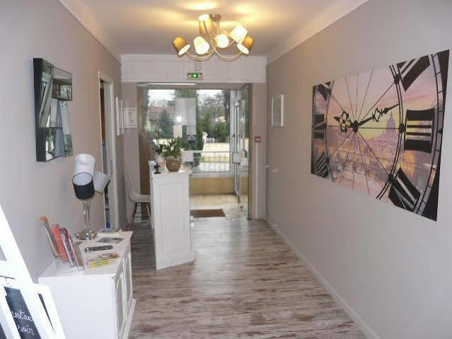 Logis Hotel Le Clement V Roquemaure  Luaran gambar